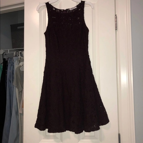Maroon Lace Dress - Picture 1 of 3